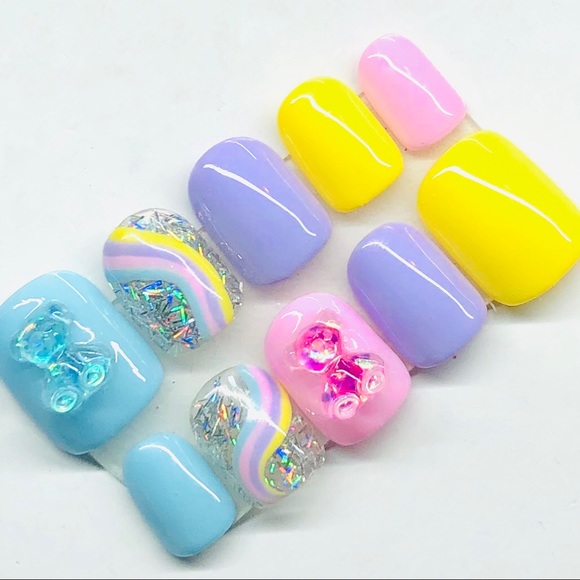 SHORT SQUARE BEARY CUTE PRESS ON NAILS - Picture 8 of 11